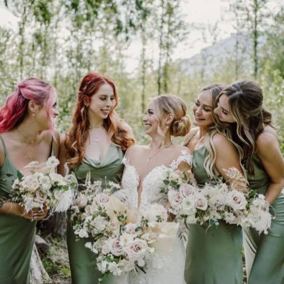 Meet your Posher, Erin - Picture 1 of 1